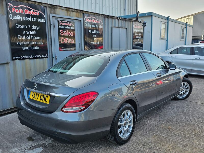 MERCEDES-BENZ C CLASS