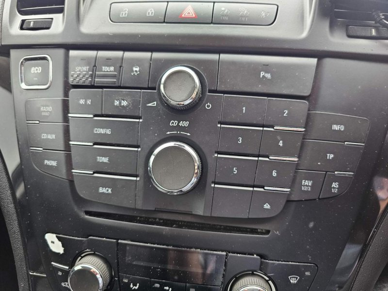 VAUXHALL INSIGNIA