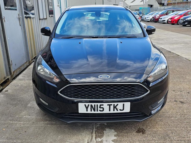 FORD FOCUS