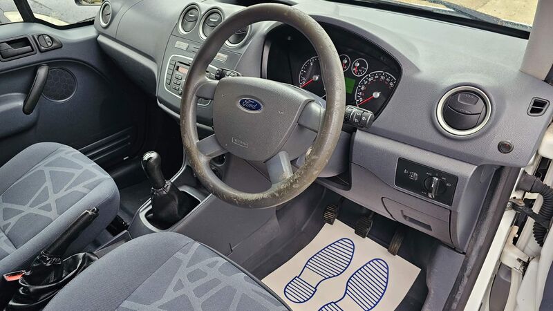 FORD TRANSIT CONNECT