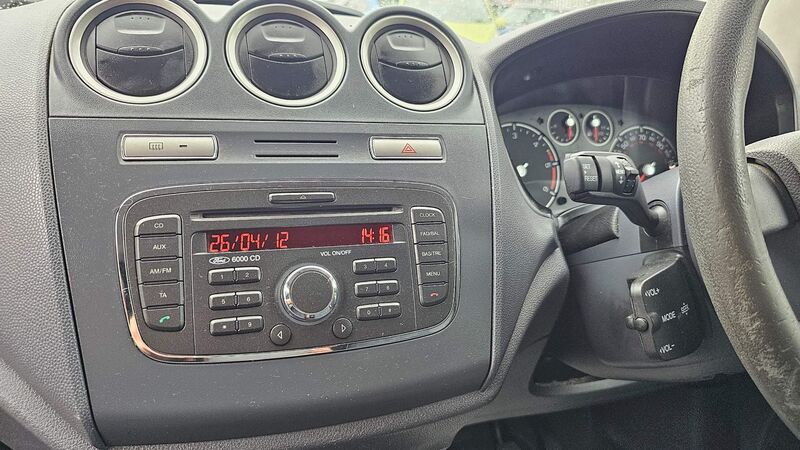 FORD TRANSIT CONNECT