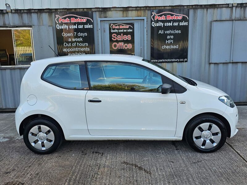 VOLKSWAGEN UP