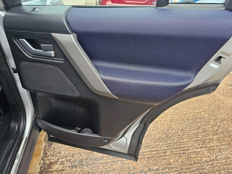 LAND ROVER FREELANDER 2