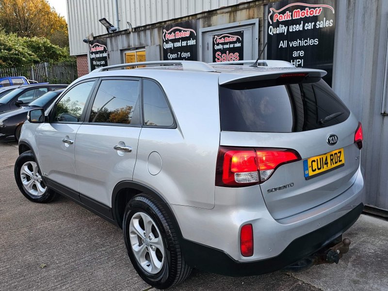 KIA SORENTO