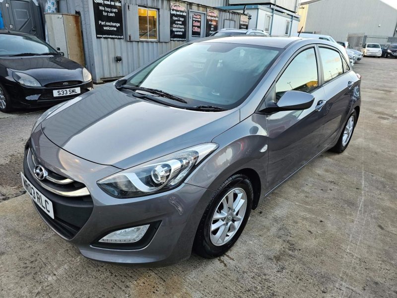 HYUNDAI I30
