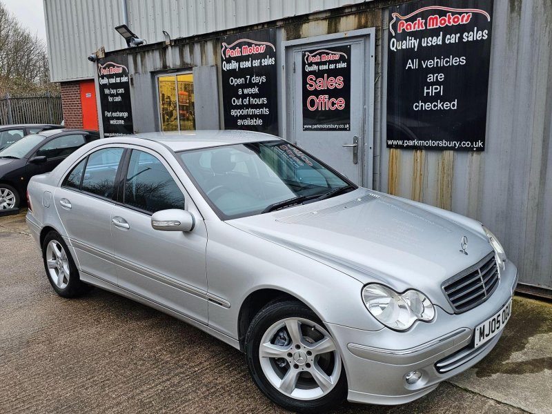 MERCEDES-BENZ C CLASS