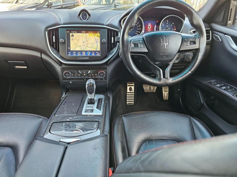 MASERATI GHIBLI