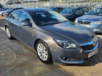 VAUXHALL INSIGNIA